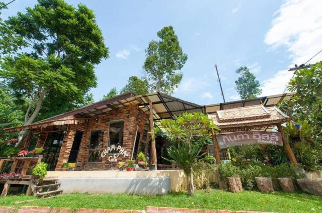 Kanta Hill Resort Nakhon Si Thammarat Exterior photo